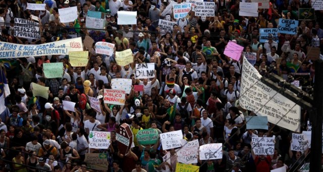 Sorry folks, our numbers show that a lot of you will end up voting for Dilma