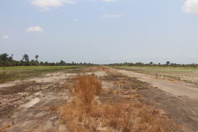Airports made out of dirt and dirt made out of airports