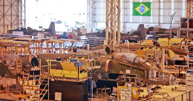 Tucano-line-in-Sao-Paulo